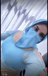 Public od AlanaArabic  2 snímek