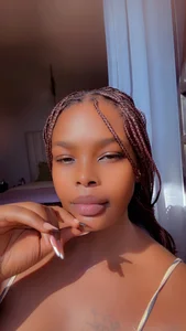 IXABEL 🌸 Soft & Sweet Foto
