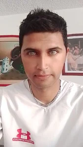 Cecilia_and_Carlos CARLOS Pic 3