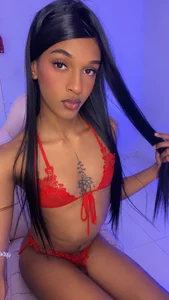 Mia_royal Public Bilde 3