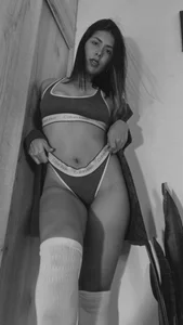 tina_olsen07 black and white Εικόνα 4