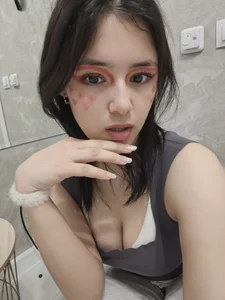 VerlieChahalLove makeup图片 5