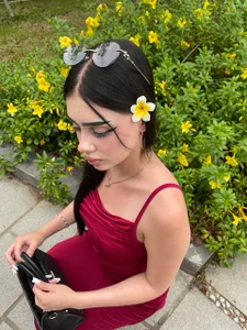 CeliaWalk my sexy body Immagine  3