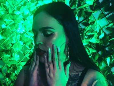 Carlaguzman_ Cute face 🥰 Immagine  2