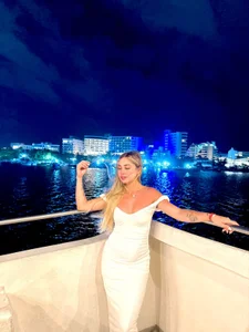 EmiilyHendriixx 💦 Pic 2