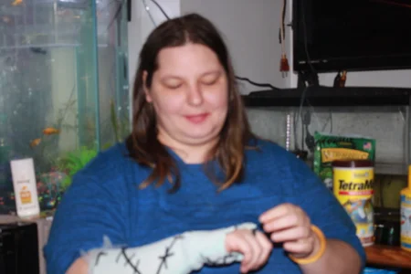 Jamesandjadethomas79 james jade and lilly Pic 2