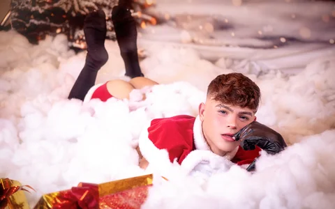 SOME BUTTOCKS OF A SWEET BOY NOEL!❤️ de PRINCE_STEV  2 Imagens