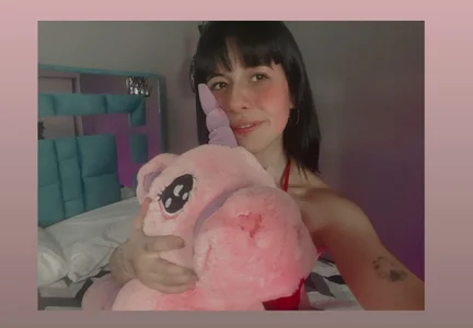 Public de aphril_bluee  3 Imagens