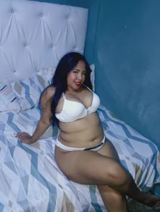 karimbrunette Public slika 9