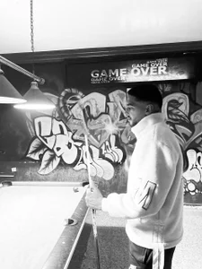 Xxxhalcon Public টি ছবি