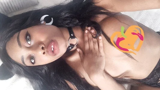 Public od Ana_Peachy_  2 snímek