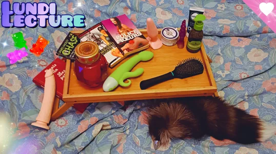 Public de AdorahB3ll3  2 Imagens