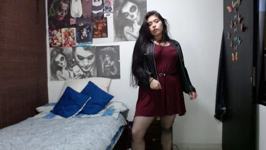 Public od LennaTurnerr  4 snímek