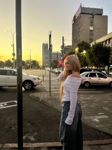 Liana_Bert Public Poză 5