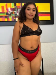 LilyAnderson_ Spank my asss 🍑🍑 Foto