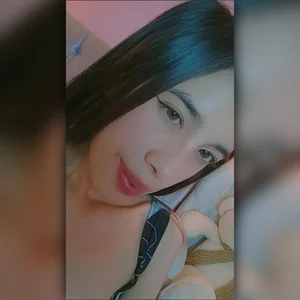 kittyluna_ Hola😈🩷 Poză