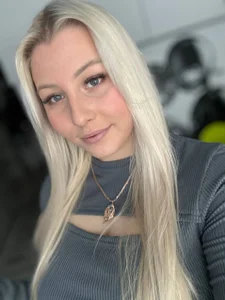 Amy_mit: Public ( 3 фото)