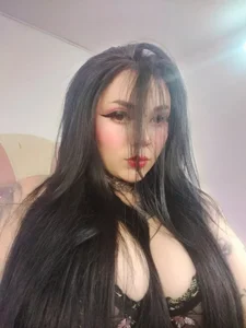 Elisce_cloudd Public Pic 7