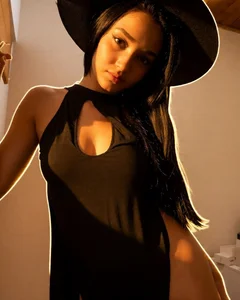 Roxane_Tall: Beautiful and sexy 🔥 ( 2 фото)