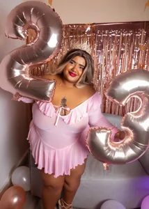 NaomiAsha Nice birthday for me🥳​ Foto 9