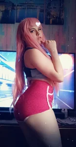 AnyaMayer Public Pic 2