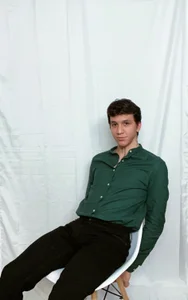 aaronthomas_ some candids Pic 4