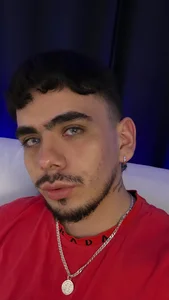 Zdjęcia Guccy_Boy_Club 📚:  2