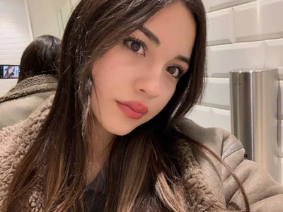 TreasaCrebs Public Pic 5