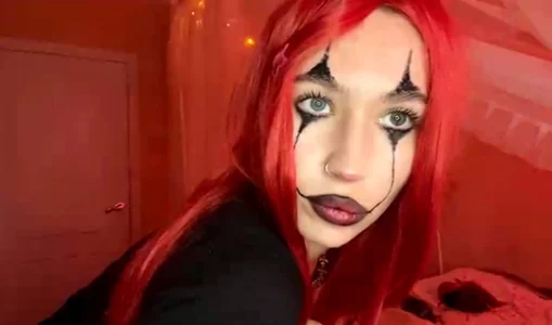 DavidaStorino Trick or treat? happy halloween! 사진