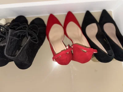 YungTessa kullanıcısının I parked my convertibles 😅 albümü -  fotoğraf