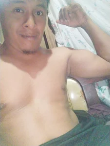 -RochU Un pose Pic