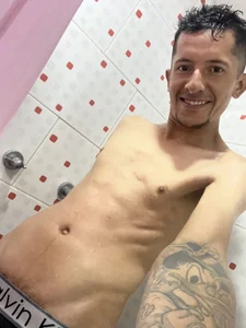 BriannaTS_and_David kullanıcısının Hot David🔥 albümü -  fotoğraf