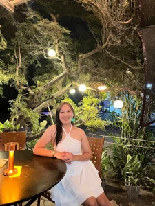 PeachyGlowBaby Chilling at the evening Pic 3