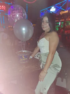 EmilyPeytonnのmore picturesの 6枚の写真