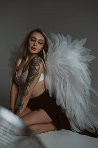 Angel of Victoria S$cret de GraceCandy  2 Imagens