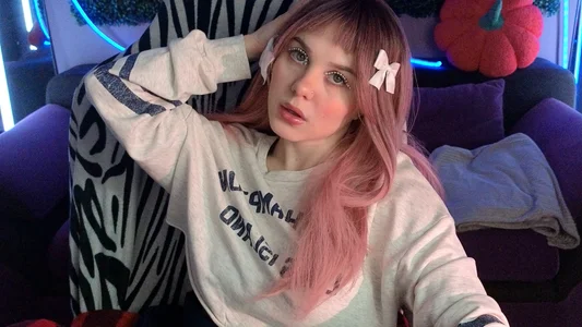 Dyna_bae Public صورة واحدة|Dyna_bae Public صورتان|Dyna_bae Public  9 صور|Dyna_bae Public  9 صورة