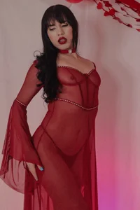 diosagolden Red wine on my skin 🍷 Εικόνα 4