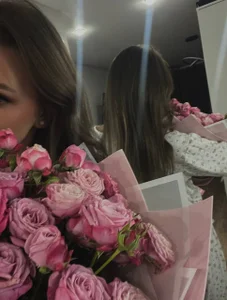 Kiara_miu Public Foto 3