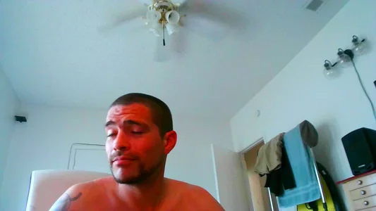 Bed Poses In Briefs de EdgingAllDay2CUM Foto 2