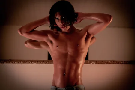 kleo_helenos body Immagine 