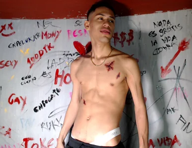 Jacobwolf_xxxのHappy Halloween, late but sure 😝😈の 5枚の写真