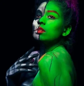 Miss_Carmilla Public . fénykép