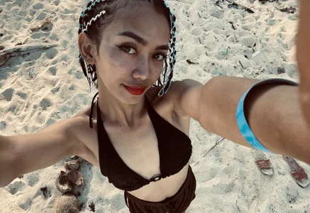 filipina_bae @Dahican beach resort Pic