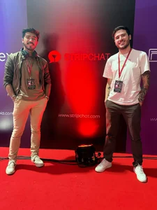 dam0n_fr0stのTony and Dam0nの枚の写真