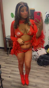 ProperKitty Just me Pic 4
