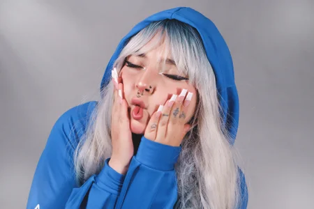 Sachi_Meow Gawr Gura 🧡 Foto