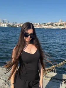AlissMeows Public Pic 5