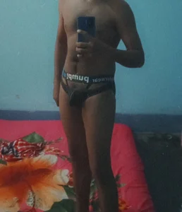 naughtyguyff Public slika