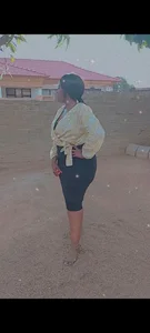 Public de SlutyQueen32  2 photos