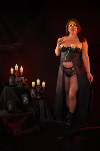 Paula_And HALLOWEEN SENSUAL Foto 5